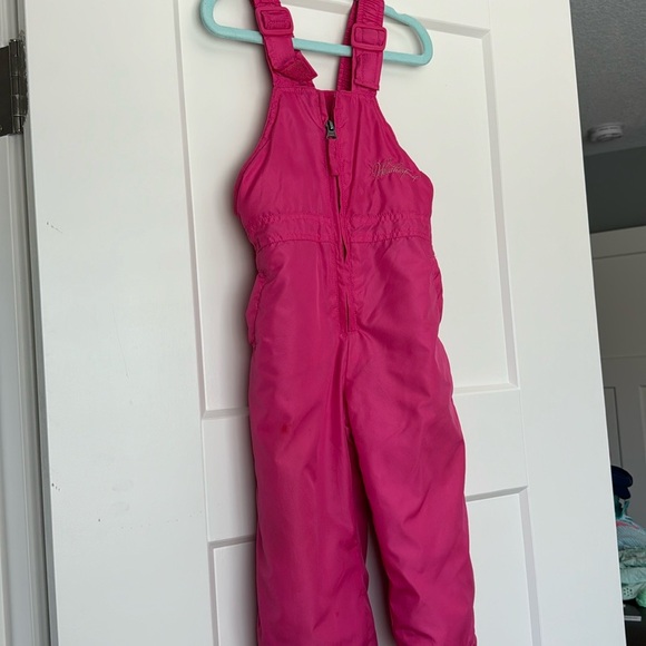 18M hot pink Snowbibs and matching coat - Picture 6 of 6